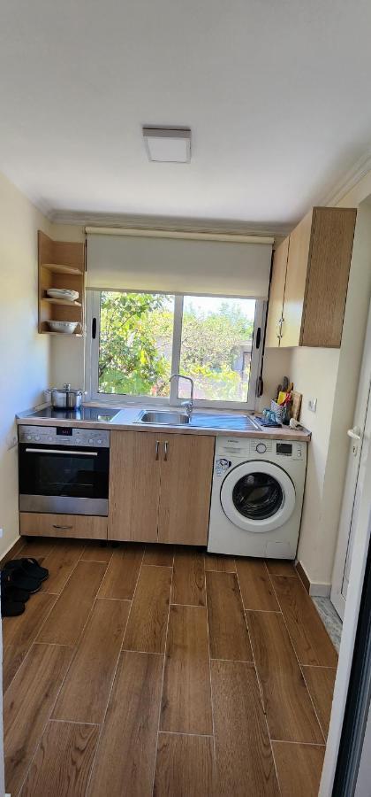 Apartament Teuta Përmet Exterior foto